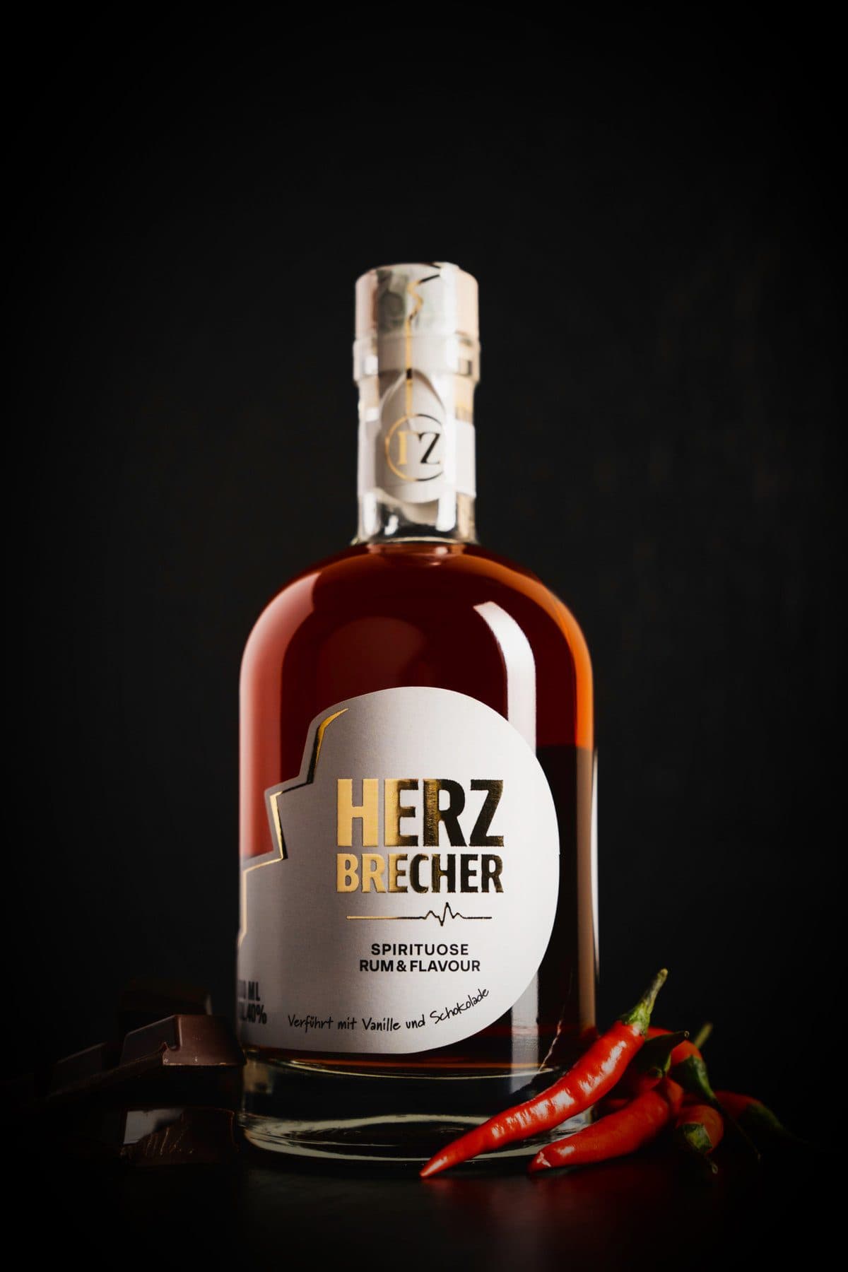 Flasche Herzbrecher Rum mit Chili
