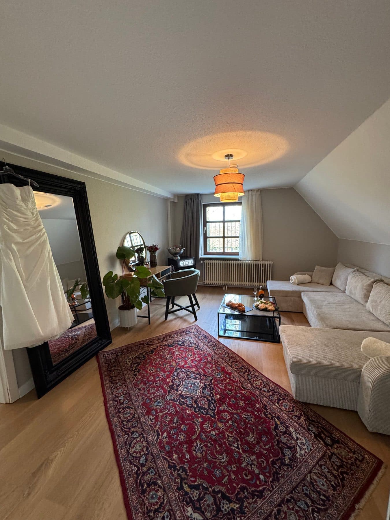 Wohnzimmer der Suite im Herzstykke